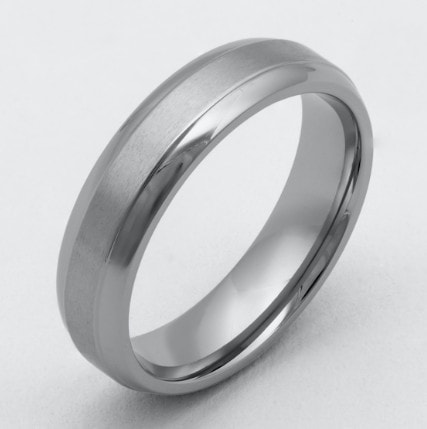 Ehering aus Titan – wie robust ist er wirklich?